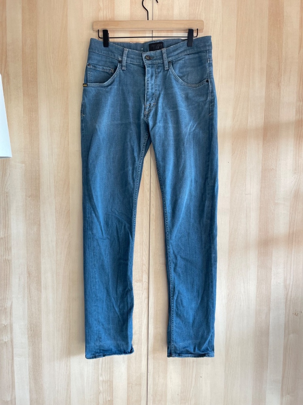 Tiger of Sweden Blue Straight Men's Jeans